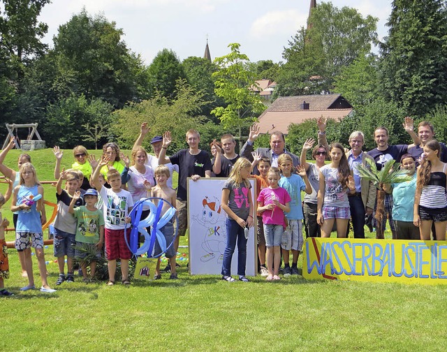 Hurra, die Ferien sind da: Strahlende ...s Bad Krozinger Sommerferienprogramms.  | Foto: Stadt Bad Krozingen