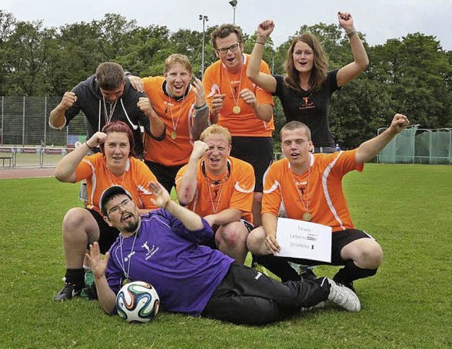 Die Fuballmannschaft des Hauses Leben...cial Olympics  in Stuttgart gewonnen.   | Foto: Privat