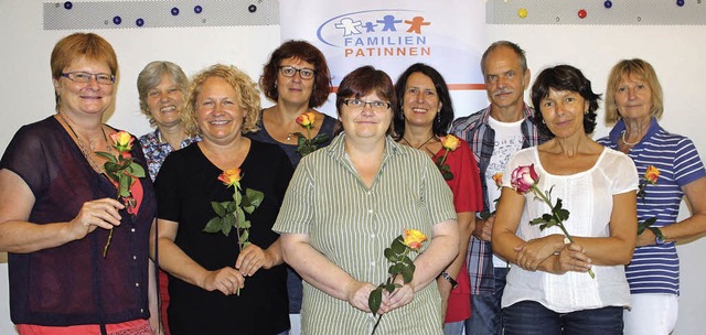 Die neuen Familienpaten zusammen mit d...usbilderin), Ursula Dold (von links).   | Foto: Anja bertsch
