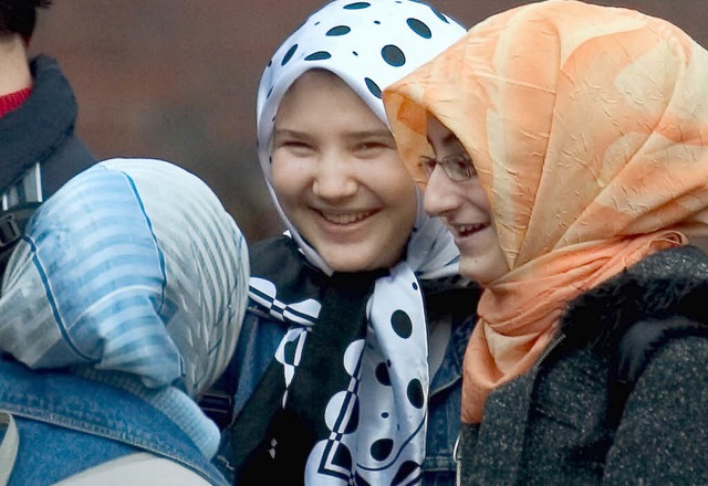 Musliminnen soll in der Trkei lautes ...in der ffentlichkeit verboten werden.  | Foto: dpa
