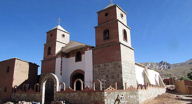 Die renovierte Kirche von Esmoraca, in... Dietmar Krmer als Seelsorger wirkt.   | Foto: privat