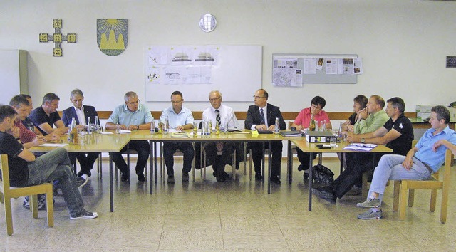 Der neue Ortschaftsrat Prechtal auf seiner konstituierenden Sitzung.  | Foto: Thomas Steimer