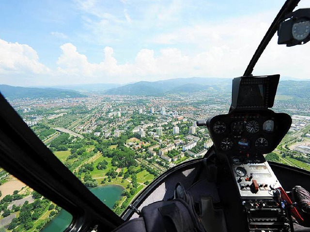 Ein Flug ber Freiburg kann ein Riesen...abern entsprechender Geschenkcoupons.   | Foto: Rita Eggstein