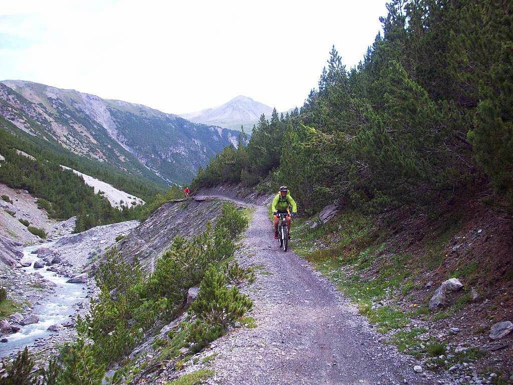Mit dem Mountainbike ber die Alpen