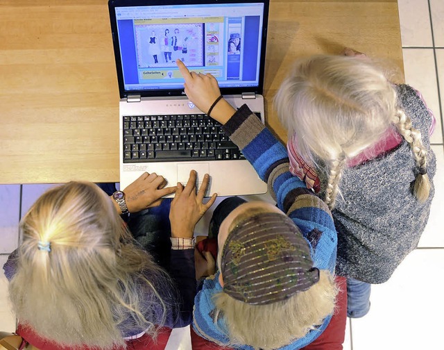 Schwierige Wahl: Wenn Kinder Computers... vermittelt das auch Medienkompetenz.   | Foto: zvg