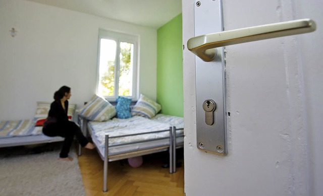 Viele Kommunen suchen derzeit dringend  Wohnungen fr Flchtlinge.   | Foto: Symbolbild: dpa