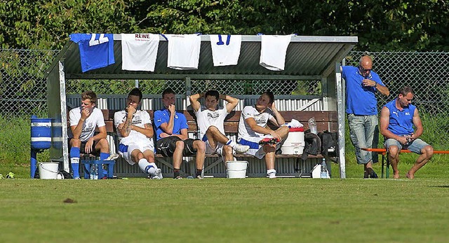 Relaxen, whrend die Teamkollegen hint...einfach unter einen Hut zu bringen.     | Foto: Norbert Kreienkamp