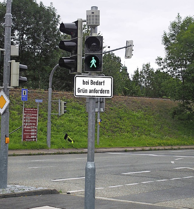 Die neue Signalanlage fr Fugnger an der Teufelsinsel.   | Foto: U. Lehmann