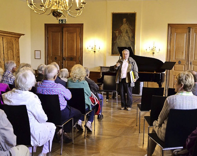 Im Tafelorden des Komturs lie Jost Ba...s Schloss Kinderheim und Lazarett war.  | Foto: Martina Proprenter