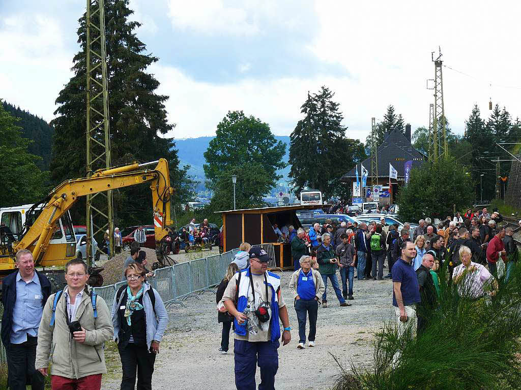 Beim Bahnhofsfest in Seebrugg herrschte reges Treiben.