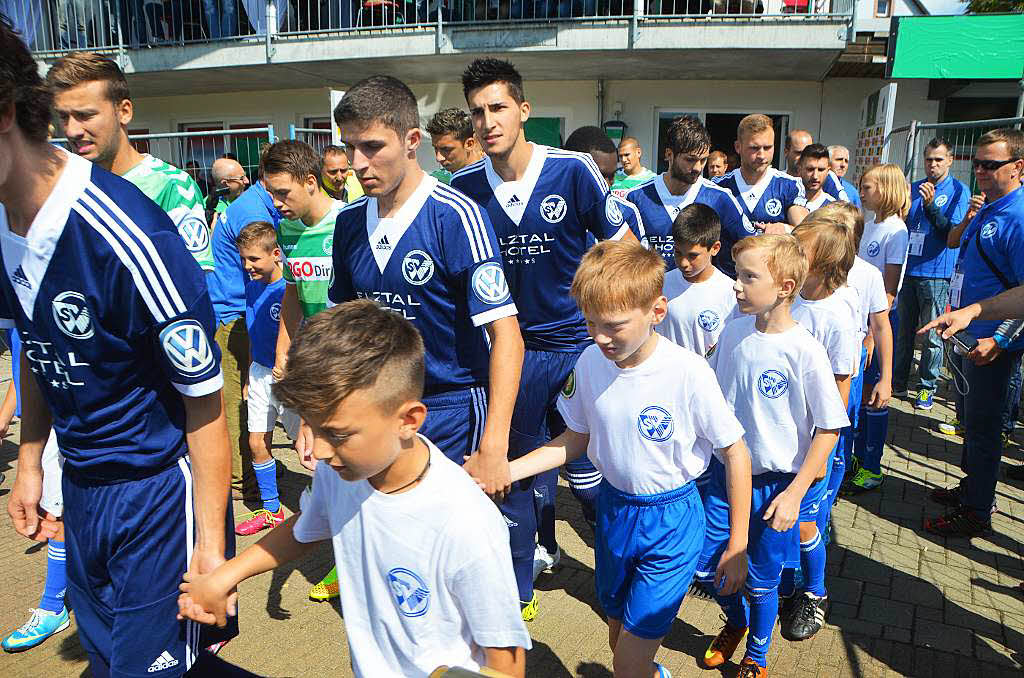 Fußballfest für den SV Waldkirch in Bahlingen Fußballfest für den SV Waldkirch in Bahlingen