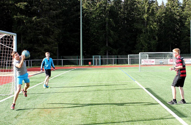 Der neue Platz in Eisenbach wird auch ...annschaften des SVE intensiv genutzt.   | Foto: Gert Brichta