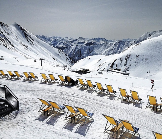 Pause mit Aussicht: Liegesthle im Masner  in Serfaus   | Foto: michael Drfler