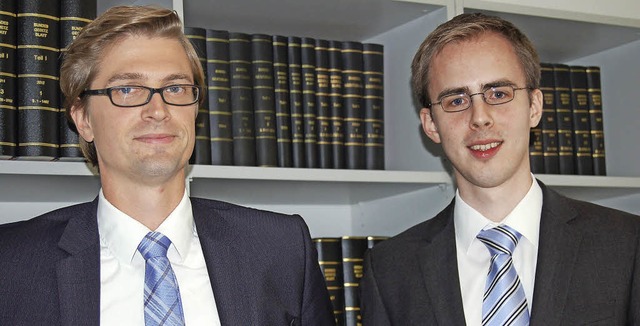 Die neuen Notare in St. Blasien: Alexander Dory und Markus Tews (von links).  | Foto: Claudia Renk