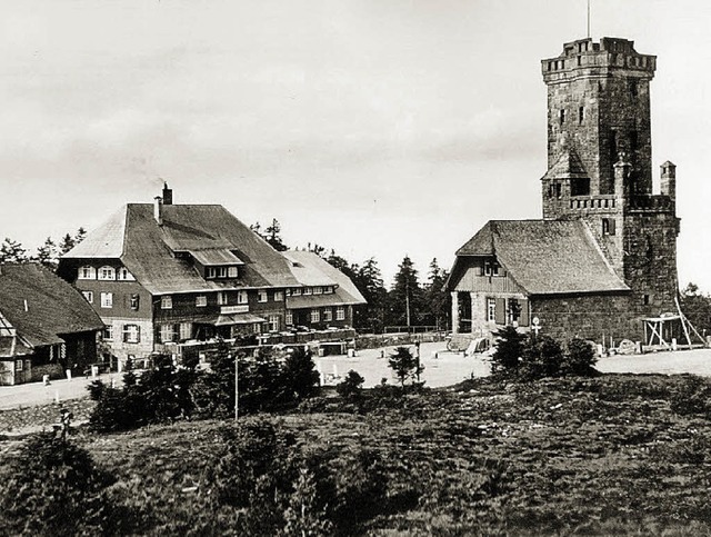 Brach liegt derzeit noch das Gebude n...he wieder ein Gasthaus zu betreiben.   | Foto: gallinat