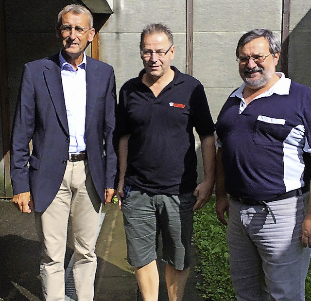 Armin Schuster, Alfred Schoene und Ber...(von links) auf der ESV-Schieanlage.   | Foto: zVg