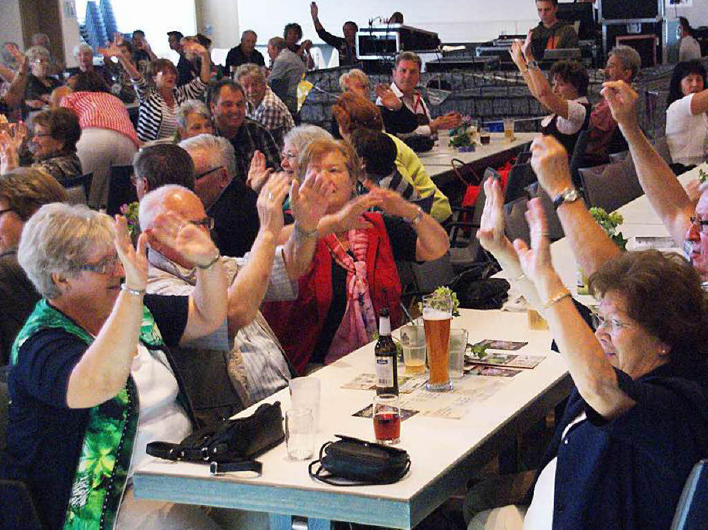 Znftig und frhlich ging es am Sonntag in der Wehrer Stadthalle zu.