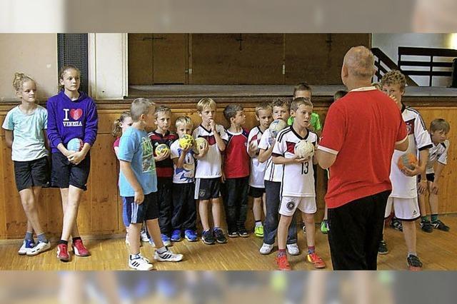 Stadtrallye und Handball fr Kinder