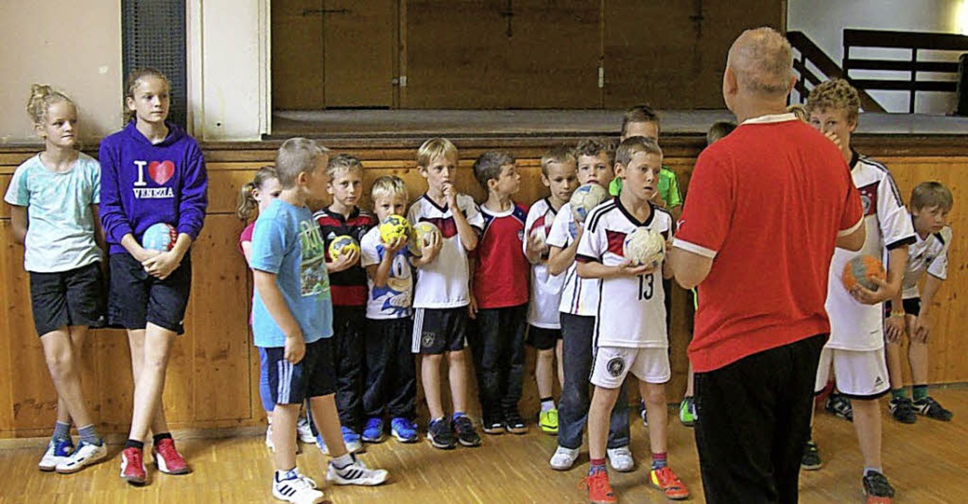 Die jungen Handballer bei den Ferienspielen.  | Foto: Privat