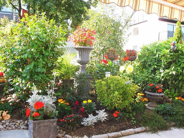 Hans Herion: Unser Sitzplatz im Garten zum Entspannen!