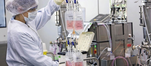Blick in einer Labor des Basler Pharmakonzerns Novartis   | Foto: zvg