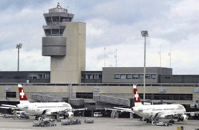 Acht Wochen wollte der Flughafen den g...ieren; daraus werden nun neun Monate.   | Foto: Roland Gerard