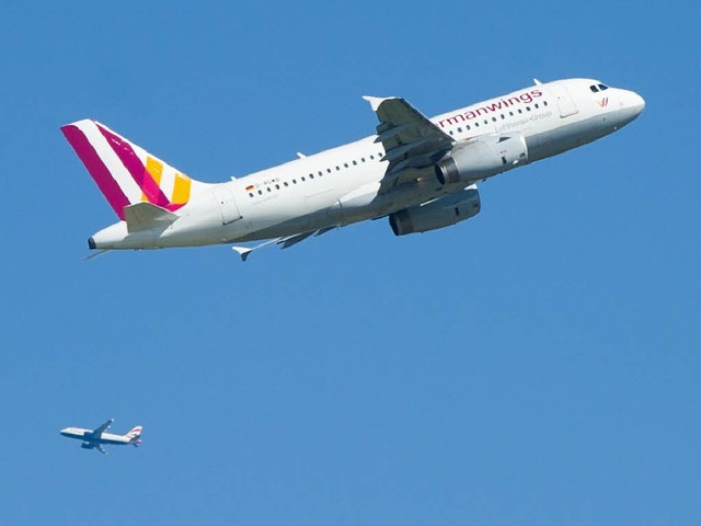 Flugzeuge von Germanwings werden am Freitag teils am Boden bleiben.  | Foto: dpa