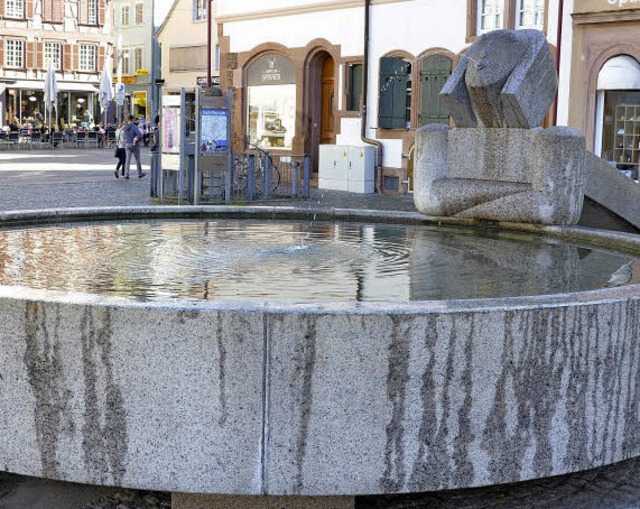 Der Brunnen auf dem Marktplatz mit der Nymphe   | Foto: Christian Kramberg