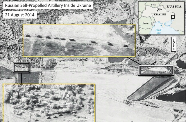 Das Nato-Satellitenbild (verffentlich...sischen Konvoi in der Ukraine zeigen.   | Foto: AFP