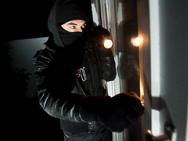 Einbrecher sind vorsichtig.  | Foto: dpa