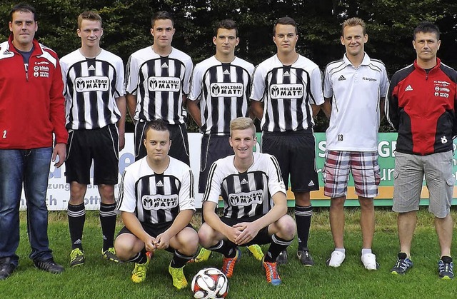 Der FC Bergalingen verjngt seinen Kad...ckert, Lukas Gerspach und Kai Neufeld   | Foto:  WOLFGANG ADAM