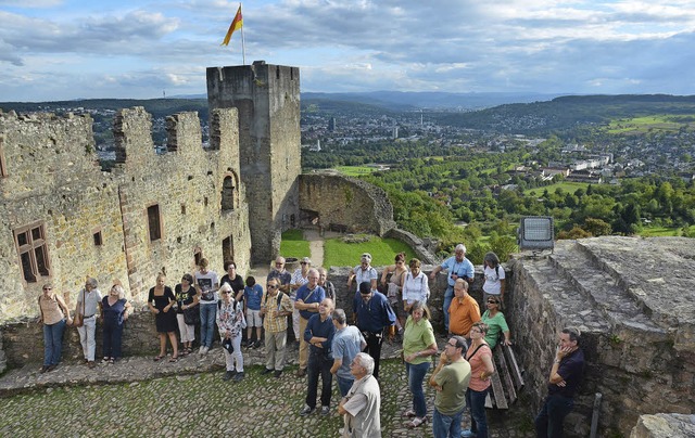 Burg Rtteln: Ein touristischer Anzieh...en  Tllinger bis Basel und zum Jura.   | Foto: Nikolaus Trenz