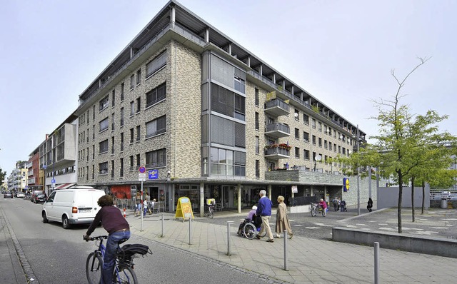 Wohnungen der Stadtbau am Geschwister-Scholl-Platz im Stadtteil Rieselfeld.   | Foto: Michael Bamberger