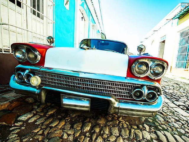 Oldtimer prgen nach wie vor das Straenbild in Havanna.   | Foto: asaflow (fotolia.com)
