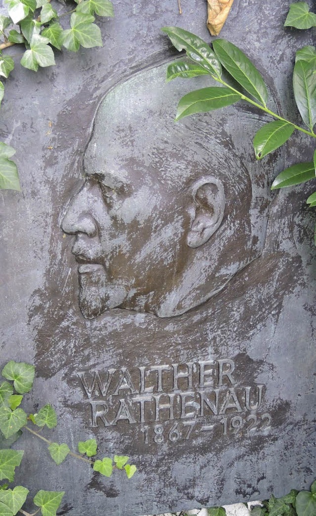 Das Portrt Walther Rathenaus in Bronze   | Foto: Franz Schwendemann
