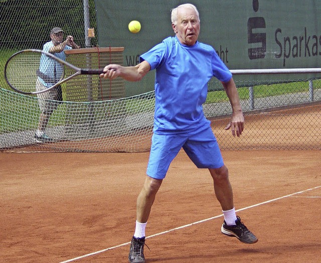 Winfried Koslik erlebte beim Tennis-Se...wurde Zweiter in seiner Altersklasse.   | Foto: Dieter Maurer