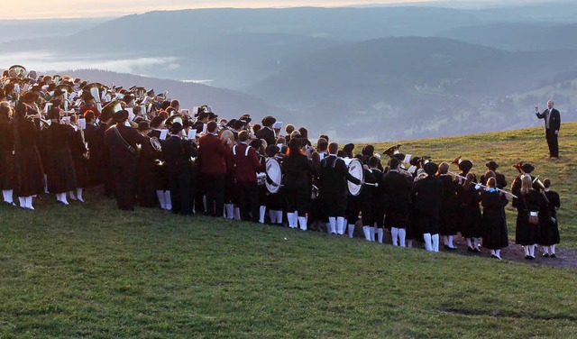 Um sich auf das Hochschwarzwlder Blos...ne  Aktion auf dem Feldberg gestartet.  | Foto: HTG