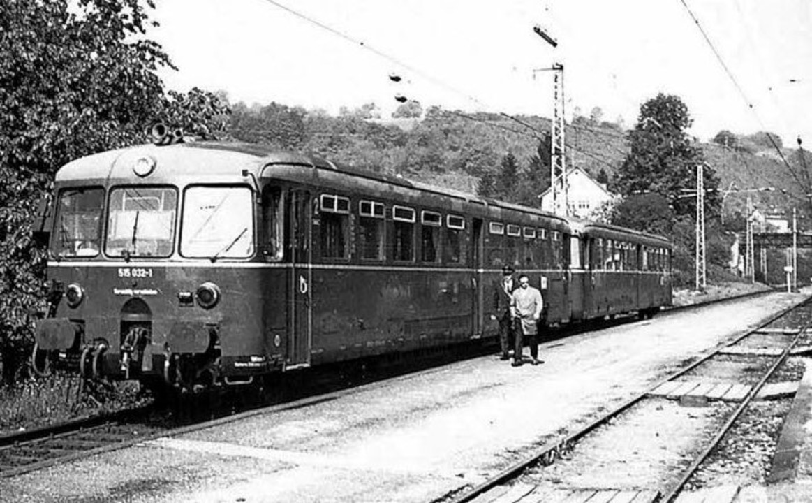 Leere Bahnsteige um 1970 in Wehr: Das ...ung der Bahnlinie beschleunigt wurde.   | Foto: Archiv  Ernst Brugger