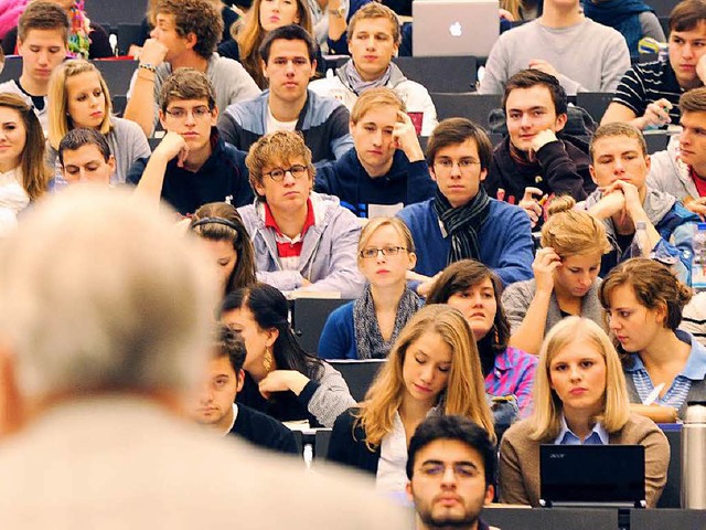 Die Hrsle an Baden-Wrttembergs Hoch... es gibt mehr Geld auch fr die Lehre.  | Foto: dpa