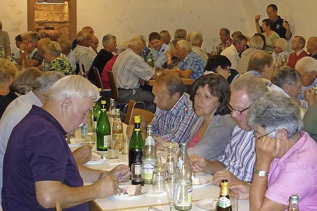 Alterskameraden der Wehr erwandern Wintersweiler