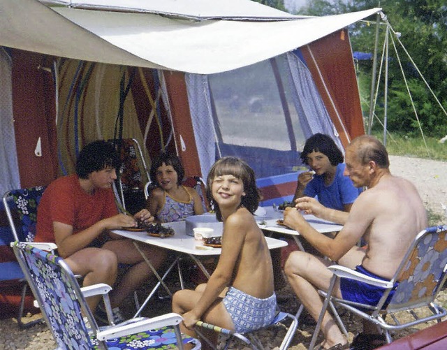 Zelturlaub 1979 im damaligen Jugoslawi... Vater. Die Mutter nahm das Foto auf.   | Foto: privat