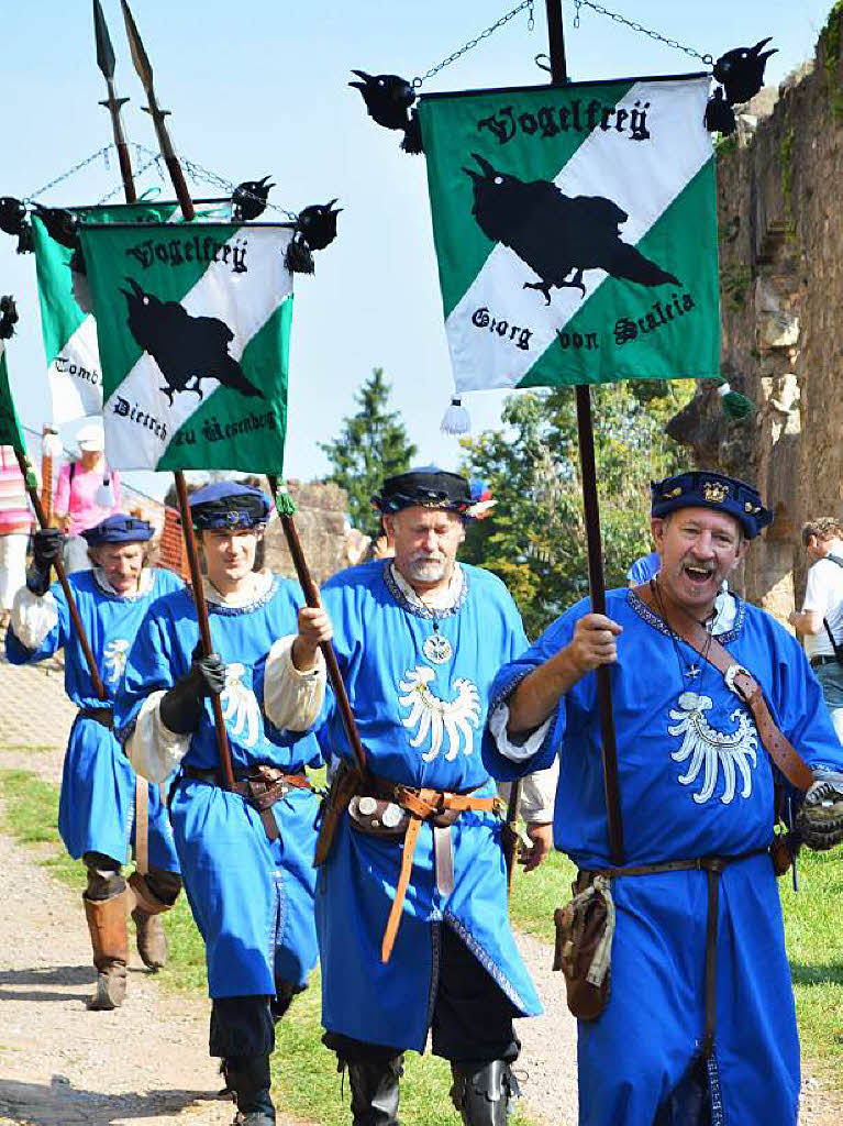 Lautes Schwertgeklirr, leiser Minnesang und drhnende Schmiedehmmer: Impressionen vom Hochburgfest <?ZP?>
