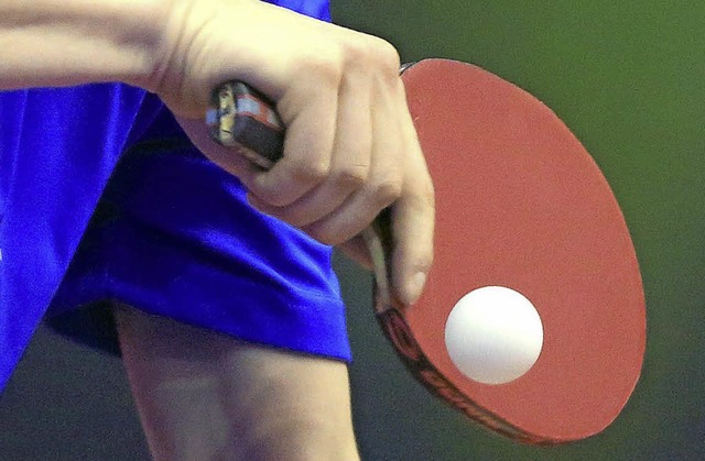 Am Wochenende dreht sich beim TTC Frie...er alles um den kleinen, weien Ball.   | Foto: dpa