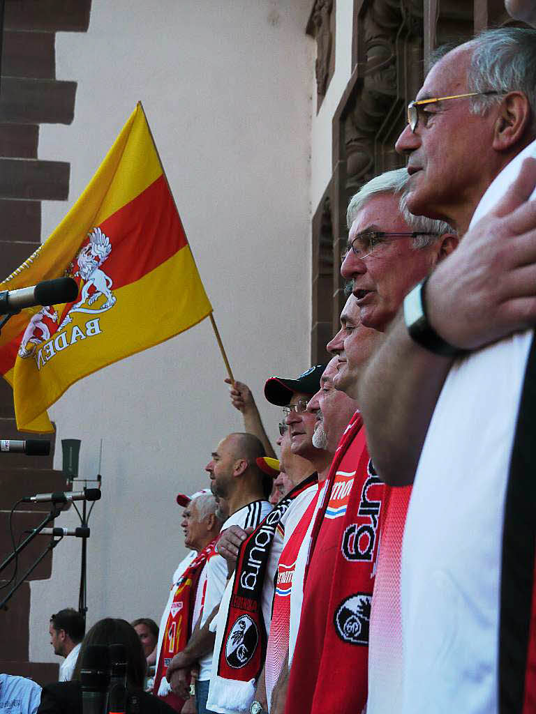 Der Mnnergesangsverein Malterdingen sang Fuball-Lieder.