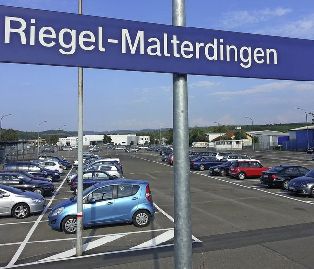 Erheblich mehr Parkpltze bietet der e...albahn am Bahnhof Riegel-Malterdingen.  | Foto: Martin Wendel