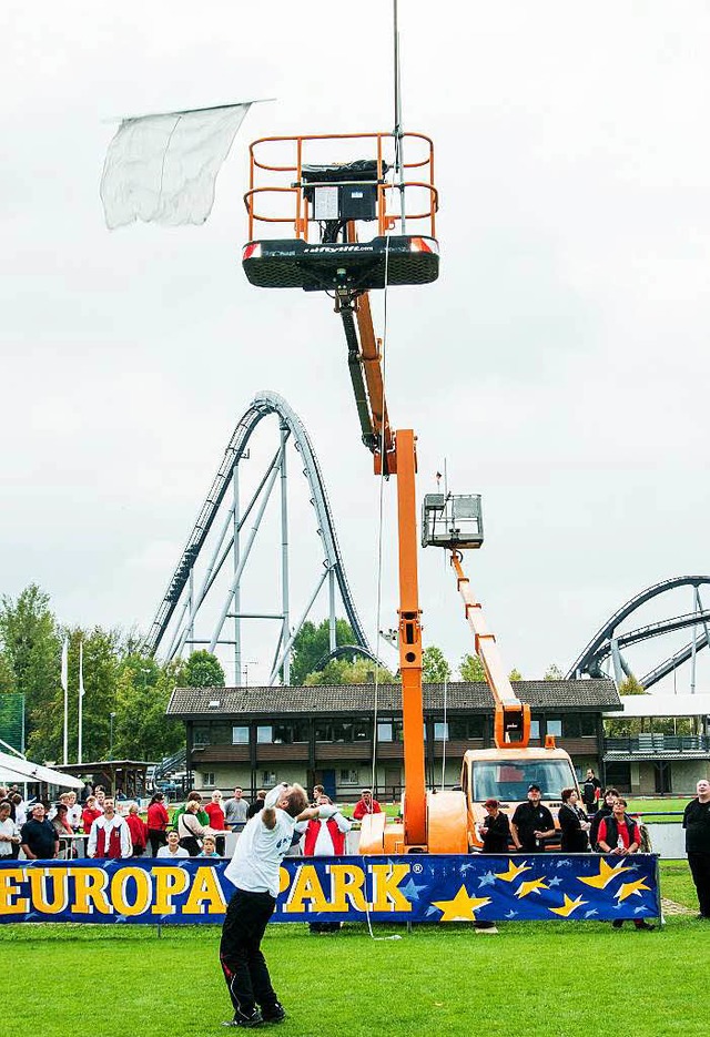 Hoch flogen die Fahnen  | Foto: Olaf Michel (Bilder-Michel.de)