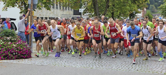 Start fr den neunten Belchen-Berglauf...ometer lange Strecke in 49:31 Minuten.  | Foto: Anja Bertsch