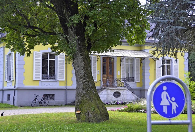 Villa Aichele: In der Diskussion als knftiger Standort des Familienzentrums.   | Foto: Sabine Ehrentreich
