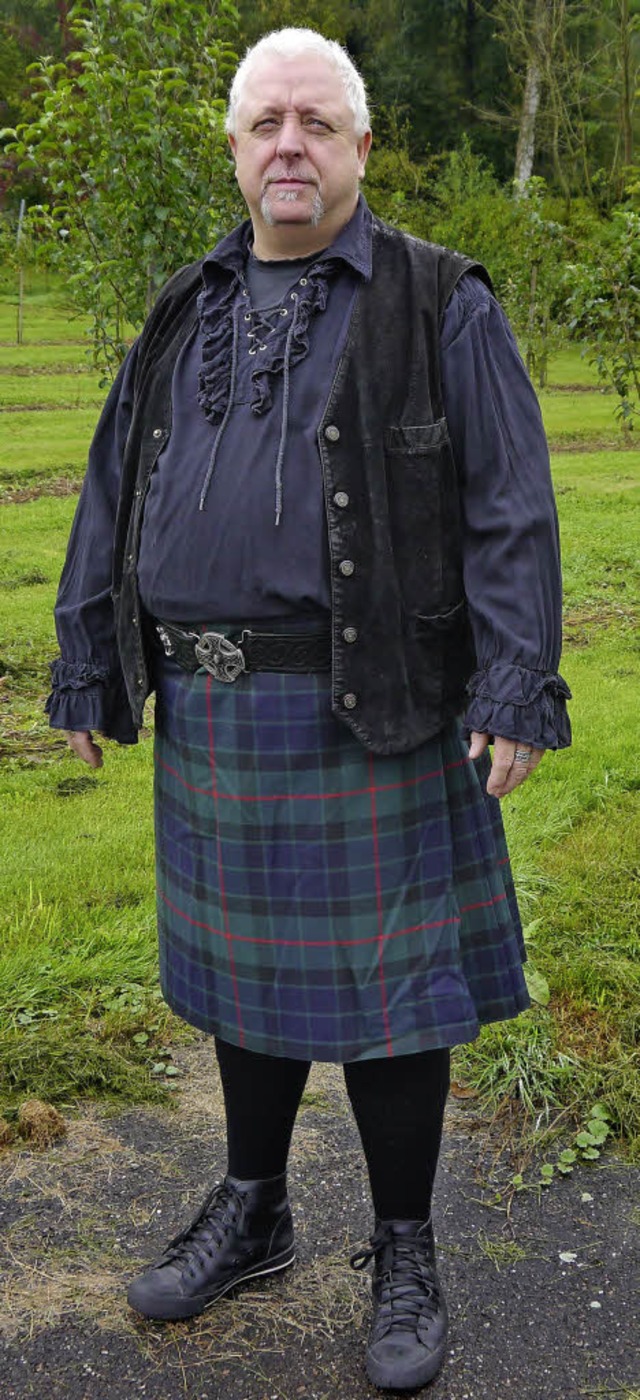 Bei besonderen Anlssen zieht Garry Shaw seinen Kilt an.   | Foto: H. Ast