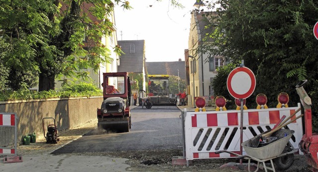 Bauarbeiten in der Schlostrae in Rheinweiler  | Foto: Jutta Schtz